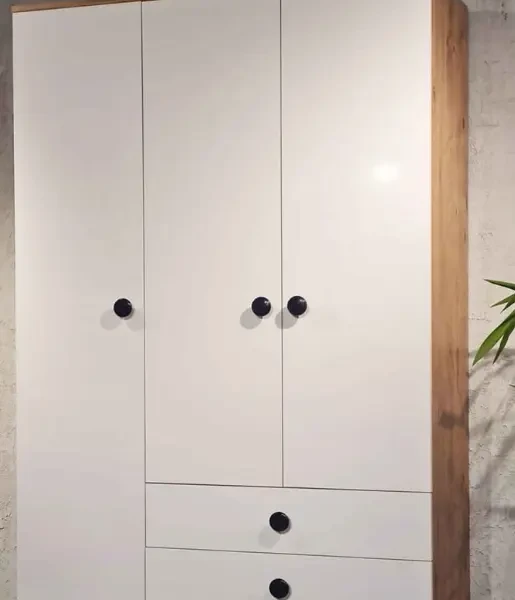 ي
