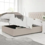 freepik__expand__85671_1