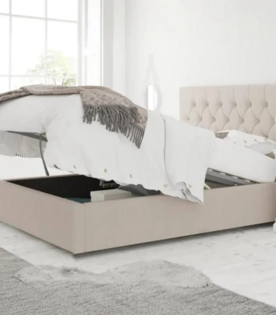 freepik__expand__85671_1