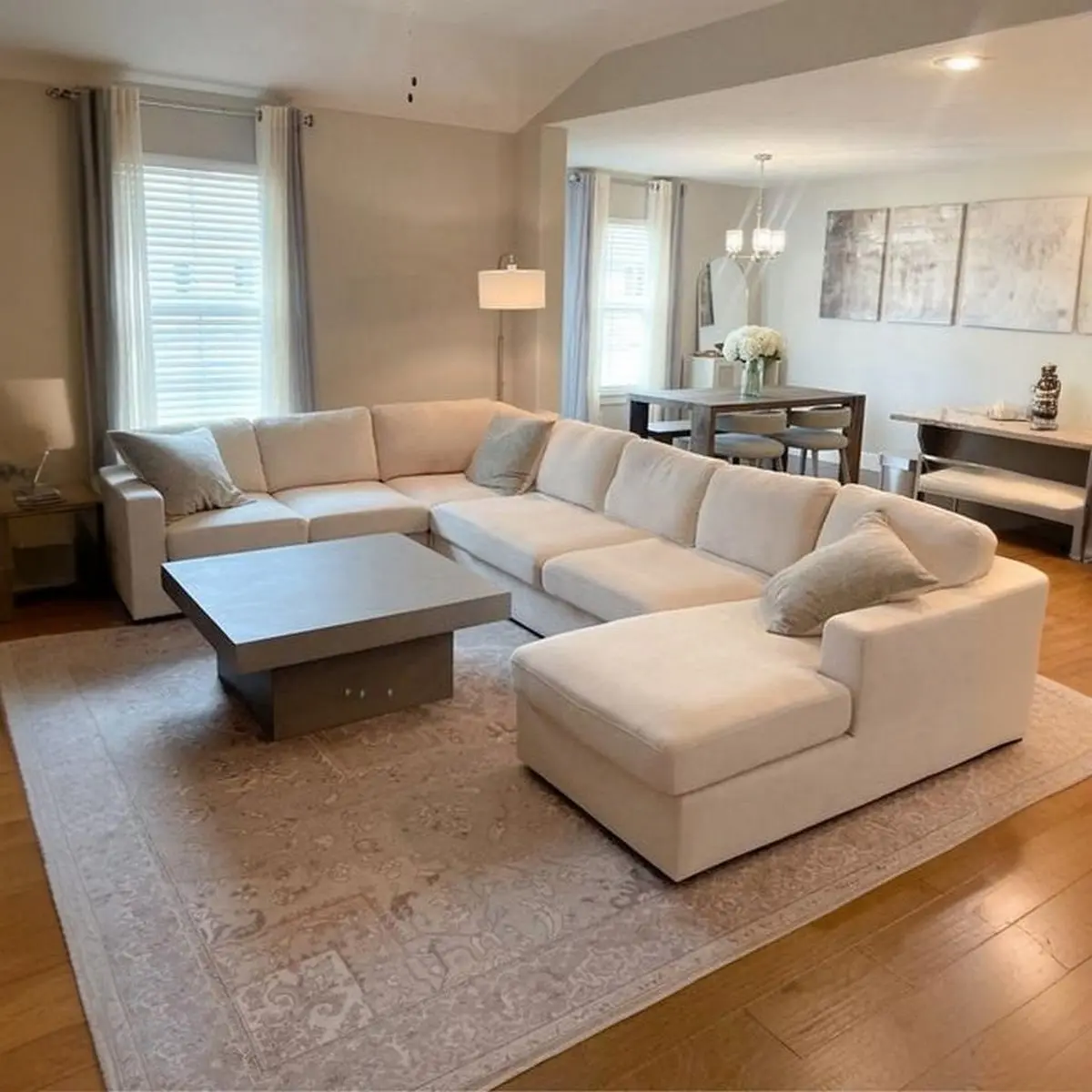 freepik__expand__99873