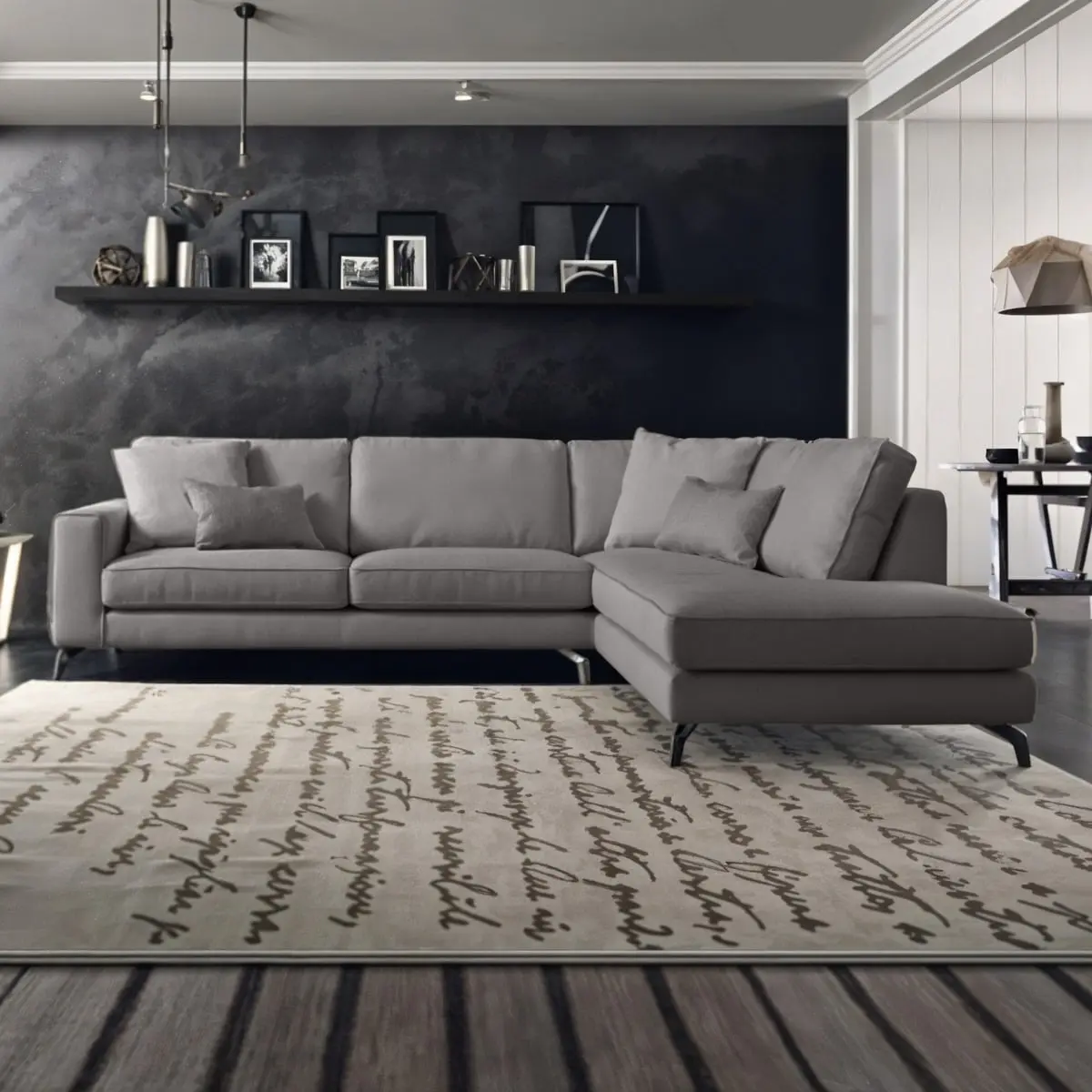 JOUFURH08142005-1-Lightgrey