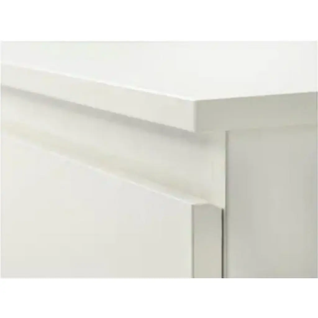 kl2_white_3-_detailed_photo